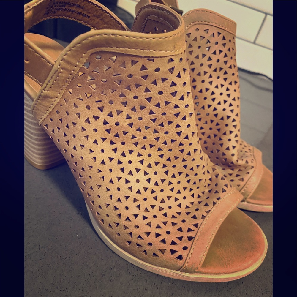 Shoes